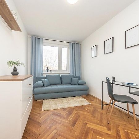 Glow Apartments, Apartament Kolobrzeska グダニスク エクステリア 写真