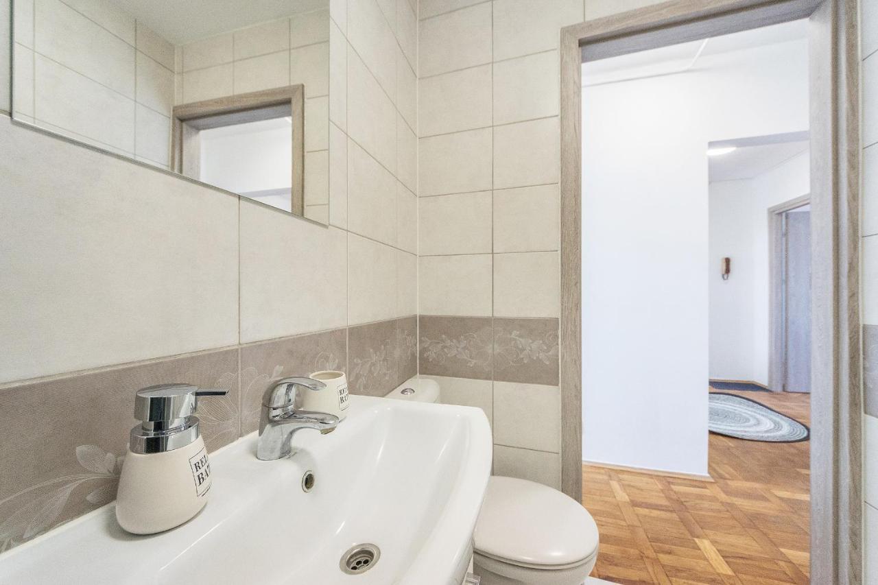 Glow Apartments, Apartament Kolobrzeska グダニスク エクステリア 写真