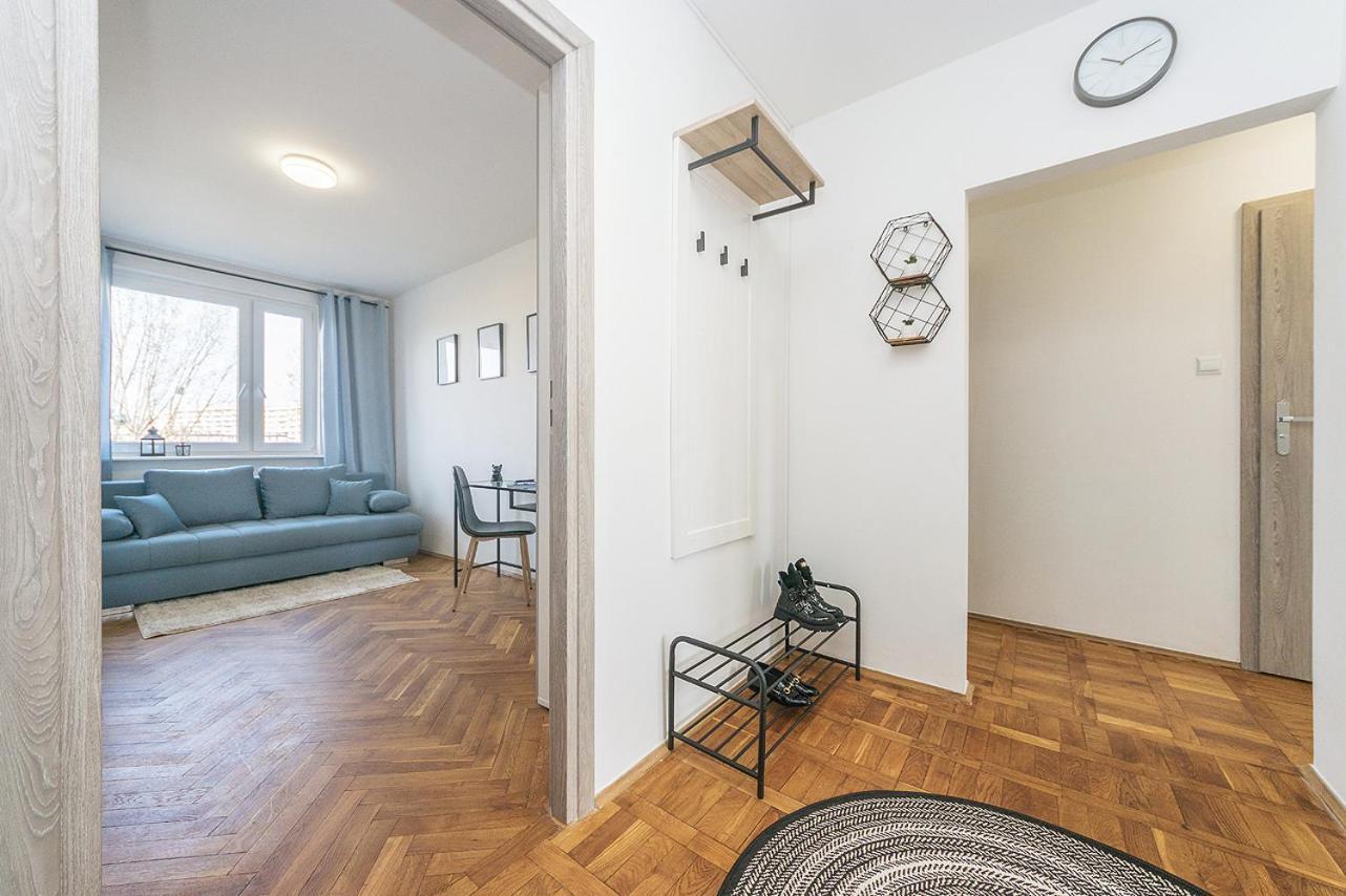 Glow Apartments, Apartament Kolobrzeska グダニスク エクステリア 写真